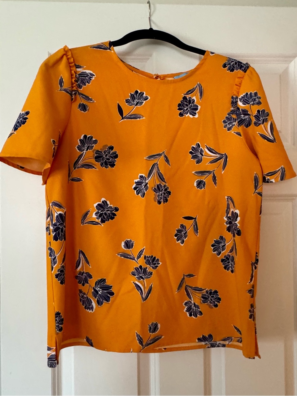 Draper James Popover Top in Marigold Floral
